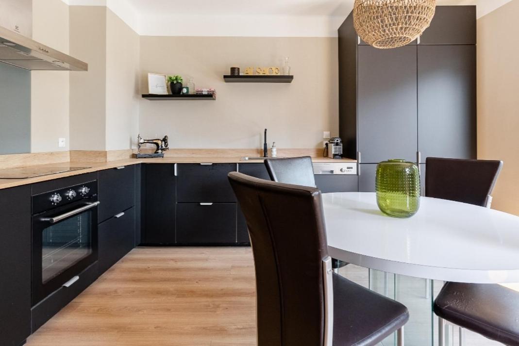 L'Austerlitz, T2 Au Coeur De Strasbourg Apartment Luaran gambar